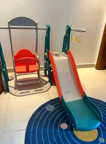 Kids slide Indoors/ Outdoors
