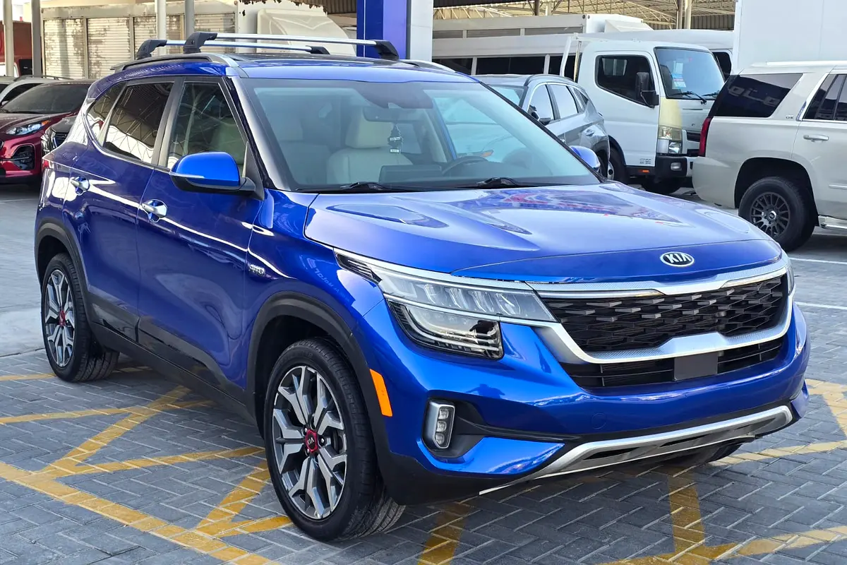 Kia Seltos 2021 — photo 1 of 13
