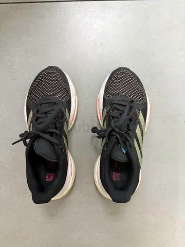 Adidas sneakers - Excellent condition