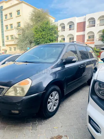 2015 Kia Carnival SX GCC Specs - Excellent Condition