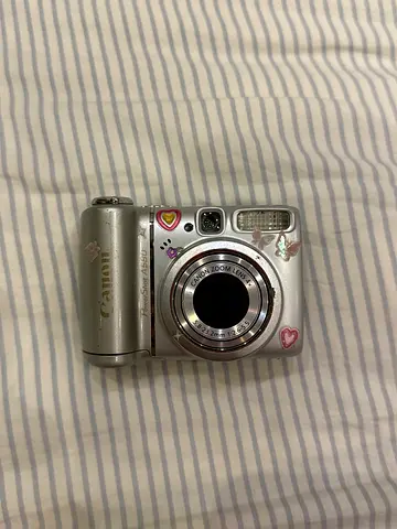 Digital camera (canon) for sale