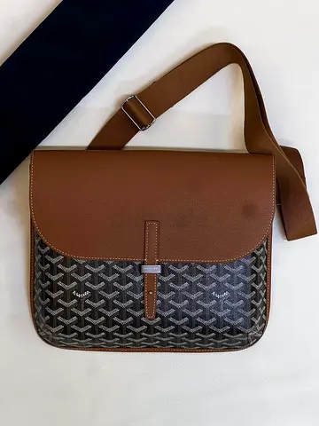 Goyard coursier messenger bag