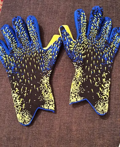 Goal Keeper Gloves size 7