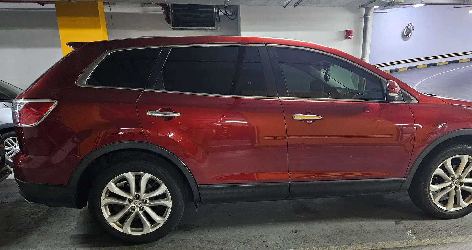 Mazda CX-9 2012 — photo 1 of 4