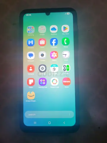 Samsung Galaxy smartphone in good working condition