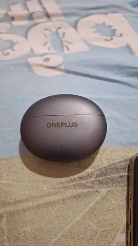 OnePlus buds 4 (ANC , Transparency) - Rightside buds lost