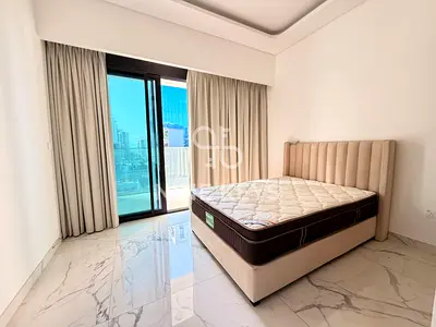 Ready to Move / Spacious Layout / Community View