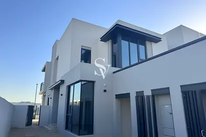 4BR Townhouse | Family Community | Handover Soon