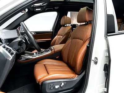 2024 BMW X7 thumbnail 10