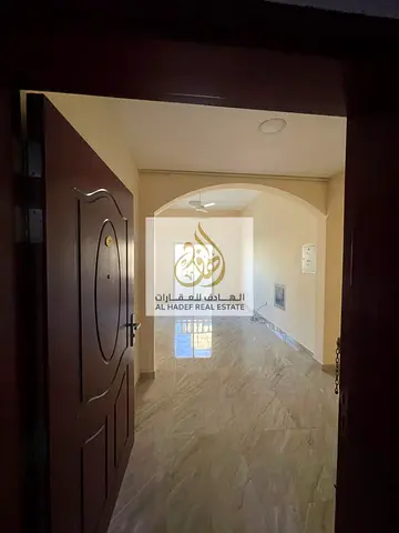 غرفة وصالة مع بلكونة | الروضة 2 | شارع الشيخ عمار | 28 ألف | 4 دفعات