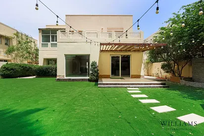 VASTU COMPLIANT | EXTENDED TYPE 10 | VACANT NOW