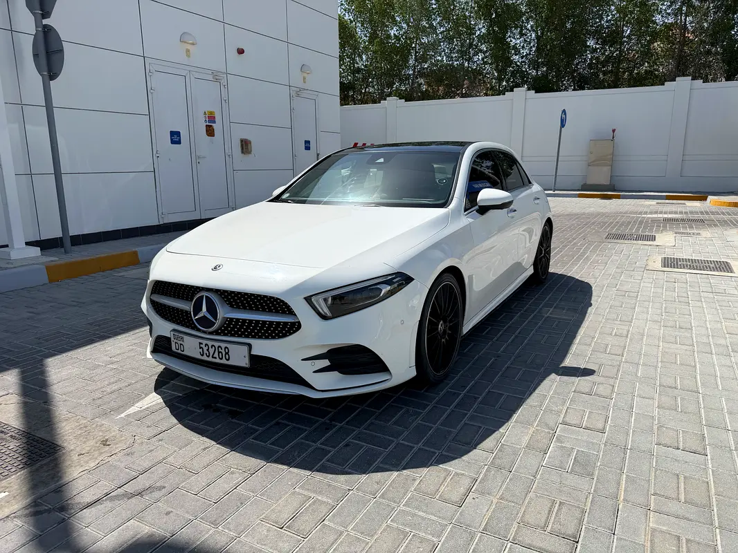 Mercedes-Benz A-Class 2018 — photo 1 of 5