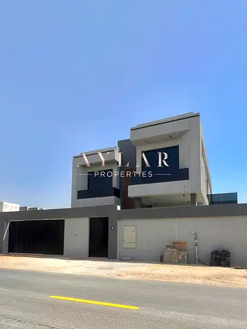 للإيجار | فيلا فاخرة من 4 غرف نوم مع مسبح خاص في ند الشبا