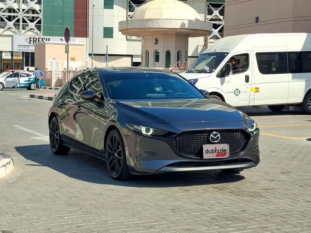 Mazda 3 Hatchback 2023 — photo 1 of 16
