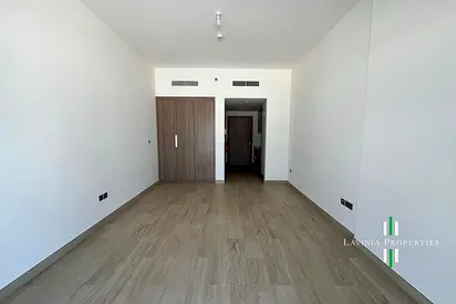 FURNISHED | PRIME LOCATION | HUGE LAYOUT