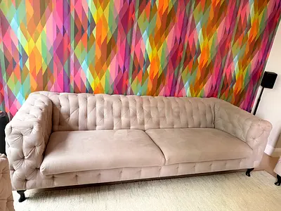 Luxury European Chesterfield Sofa Set (3+2+1) – Recently Reupholstered, Excellent Condition