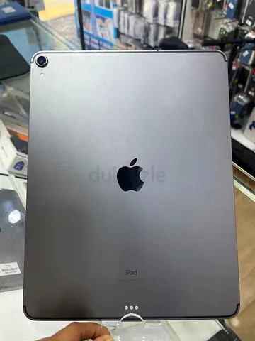 Apple iPad Pro 3rd gen 256gb wifi+cellular