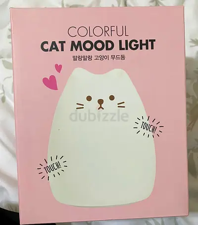 (LIGHT DOESNT WORK) Cute squishy soft fidget cat shaped kids room decoration fun