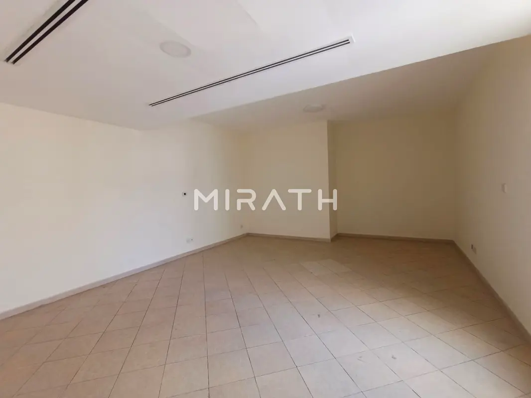 NEAR TO METRO || FAMILY BUILDING || 2BEDROOM APARTMENT ||