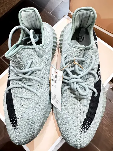Light Green Knit Sneakers (Size Unknown) - Casual Athletic Shoes, New with Tags
