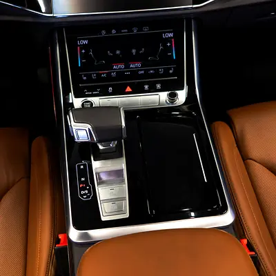 Audi Q8 55 TFSI quattro S line, миниатюра 12