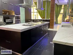 Luxurious Lake-Facing Villa | Pool | Sauna | Cinema