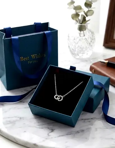 Silver necklace Cartier design unwanted gift