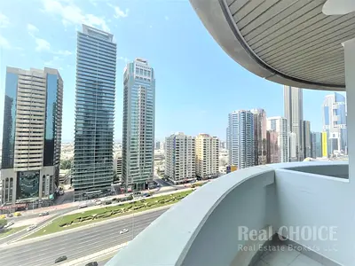 Chic 1-BR Apartment |Prime Location |Ready to Move