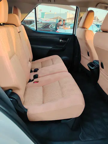 2017 Toyota FORTUNER 照片 12