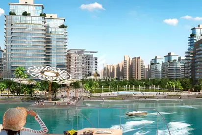 Near Golf Club & Park | Island Skyline View