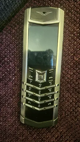 Vetru signature S