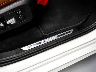 2024 BMW X7 thumbnail 20