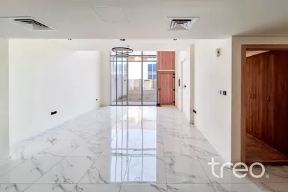 Corner 3BR+Maid | Spacious | Negotiable