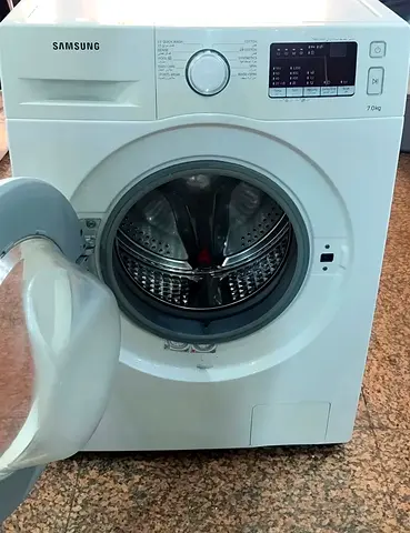 Samsung 7kg Front Load Washing Machine - Good Working Condition