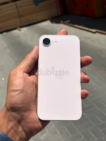 iPhone 17E (Pink) in good condition - Unlocked