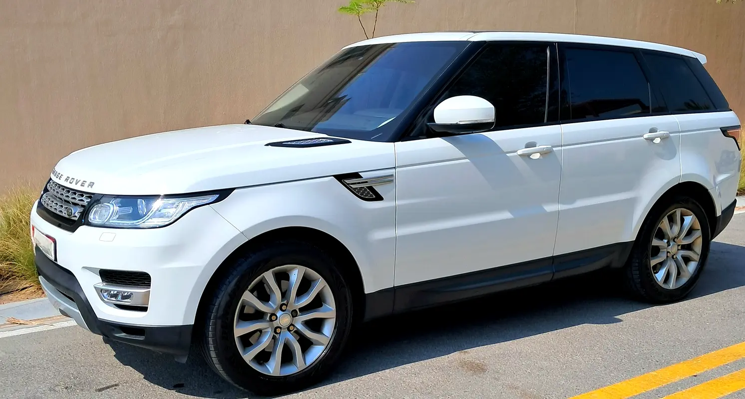 Land Rover Range Rover Sport 2015 — photo 1 of 18