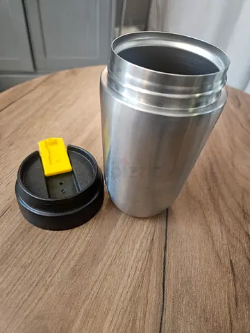 New Stainless Steel Insulated Travel Mug - 500 mll.