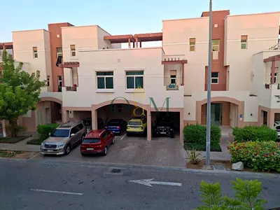 2BR TERRACED APT | VACANT | READY FOR MOVE IN