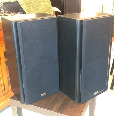 Aurex bookshelf speakers, used, good working condition