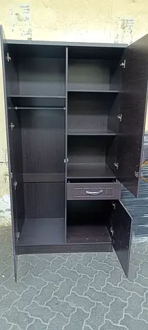 Double door wood wardrobe brand new selling