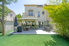 Fully Upgraded | Landscaped | Open Kitchen