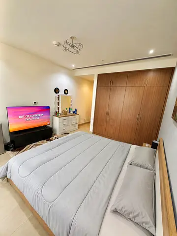 Master Room next to jbr 2 Tram