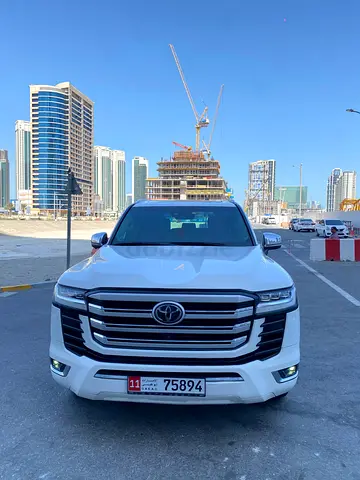Toyota Land Cruiser VXR 2022 GCC Specs