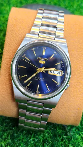 Seiko 5 Automatic Mens Watch - Blue Dial, Day/Date(Used)