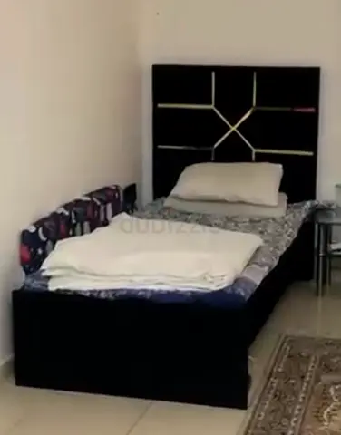 Single bed frame with headboard - black
