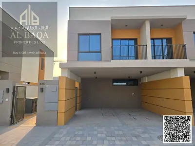 فيلا فاخرة للإيجار في مجمع أزها السكني، تتكون من 3 غرف نوم