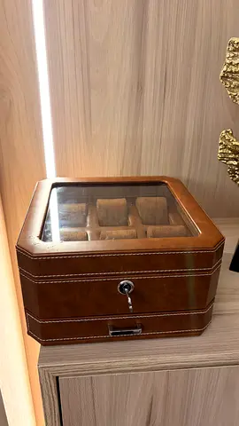 Brown leather watch storage box with glass top and lock - 6 slots