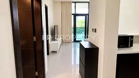 Fully Furnished - Near Metro - Pool View Lower Foor — 3