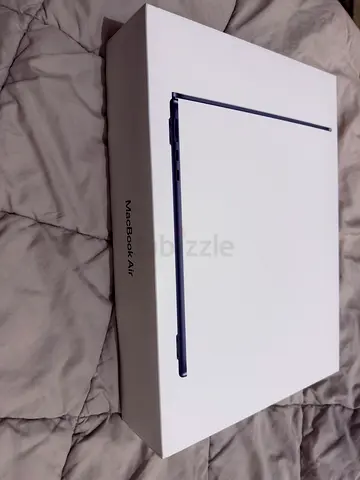 Mint Condition MacBook Air 13 (Latest M5 Chip) | 16GB RAM | 512GB SSD | 100% Battery