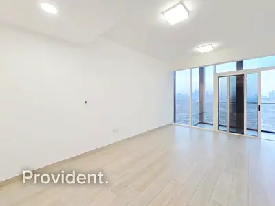 Open View l Closed Kitchen l Unfurnished